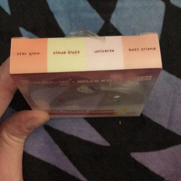 ✨🆕BNIP!The Crème Shop x Hello Kitty Limited Edition Pretty Cherub Palette!SO!🎀 - Picture 3 of 10